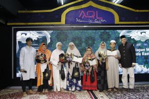 Alhamdulillah para penerima bingkisan semoga menginspirasi jemaah lainnya.